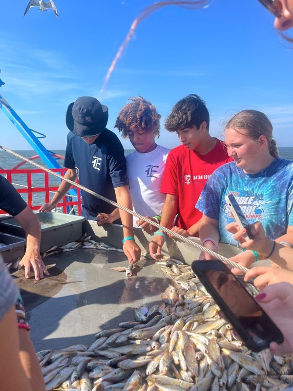 Marine biology students on field visit